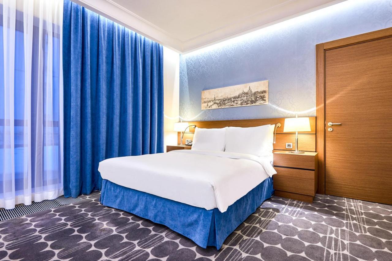 Radisson Blu Hotel, Kyiv Podil City Centre Ngoại thất bức ảnh