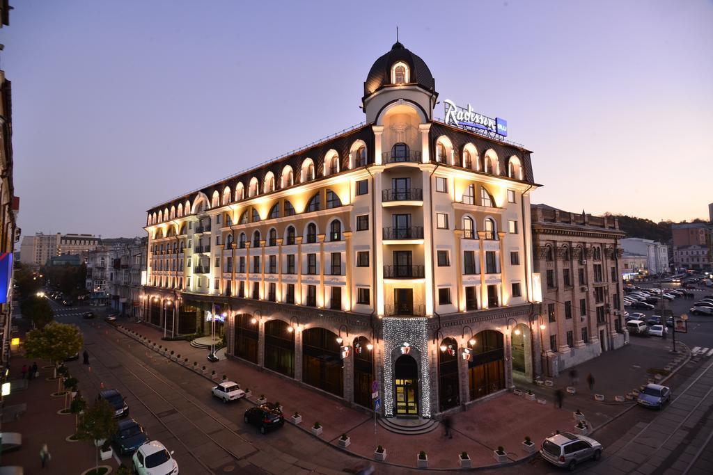 Radisson Blu Hotel, Kyiv Podil City Centre Ngoại thất bức ảnh